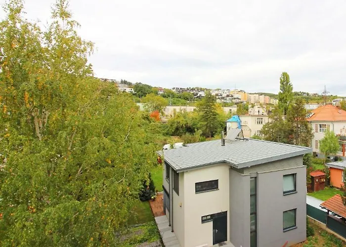 Au Private In Apartment